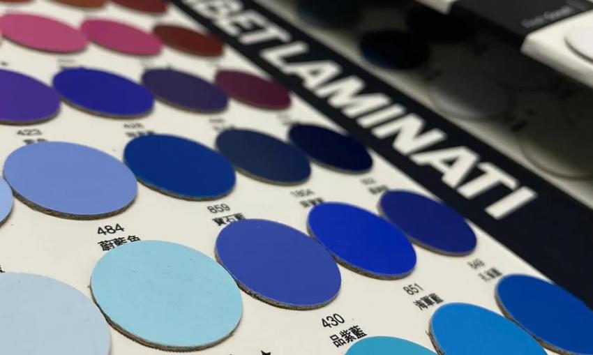 上海建材色卡樣品冊印刷_耐磨防水材質(zhì)_適應(yīng)工程現(xiàn)場使用